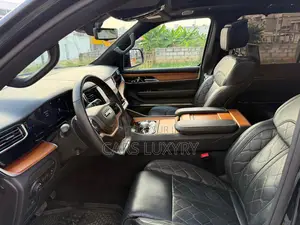 Jeep Grand Wagoneer Series III 4WD 2024 Noir