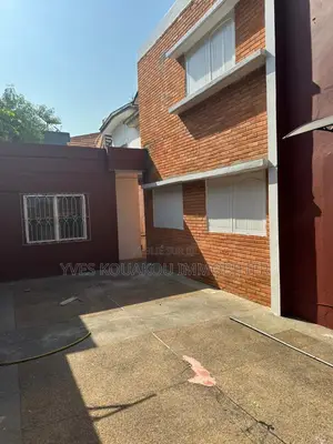 4chbre Duplex dans A La Rivera, Cocody à Vendre