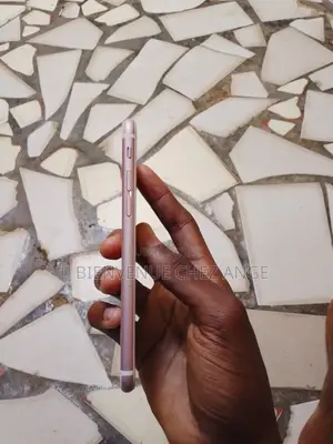 Apple iPhone 6s 32 GB Rose