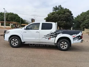 Toyota Hilux 2008 Blanc