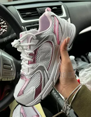 Basket New Balance 530 Original Authentique Qualité Irréprochable