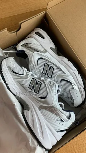 Basket New Balance 530 Original Authentique Qualité Irréprochable