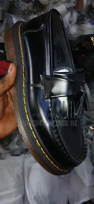 Dr Martens Souliers Et Maucassin Authentique Original