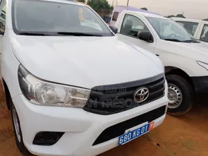 Toyota Hilux 2021 Blanc