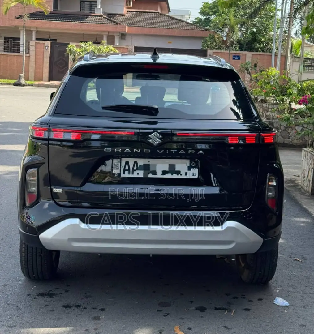 Suzuki Grand Vitara 2024 Noir