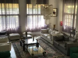 9chbre Duplex dans Francis Gweh, Cocody à Louer