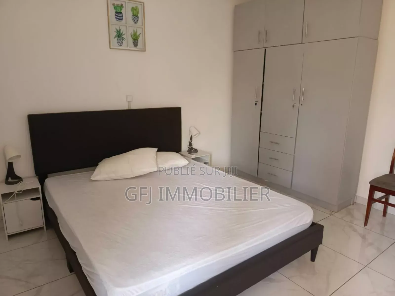 3chbre Villa dans Francis Gweh, Cocody à Louer
