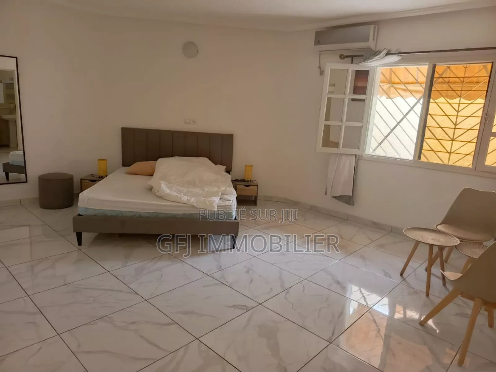 3chbre Villa dans Francis Gweh, Cocody à Louer