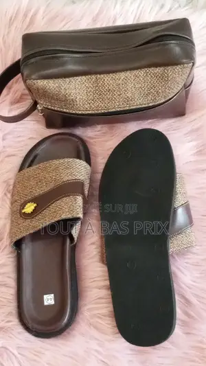 Sandales Et Sacoche Homme