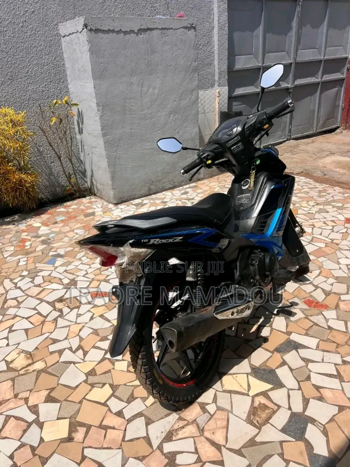 Nouveau TVS Apache RTR 160 2v Refresh X-connect 2022 Bleu