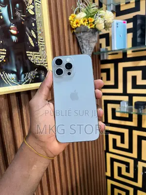 Apple iPhone 16 Pro Max 256 GB Gris