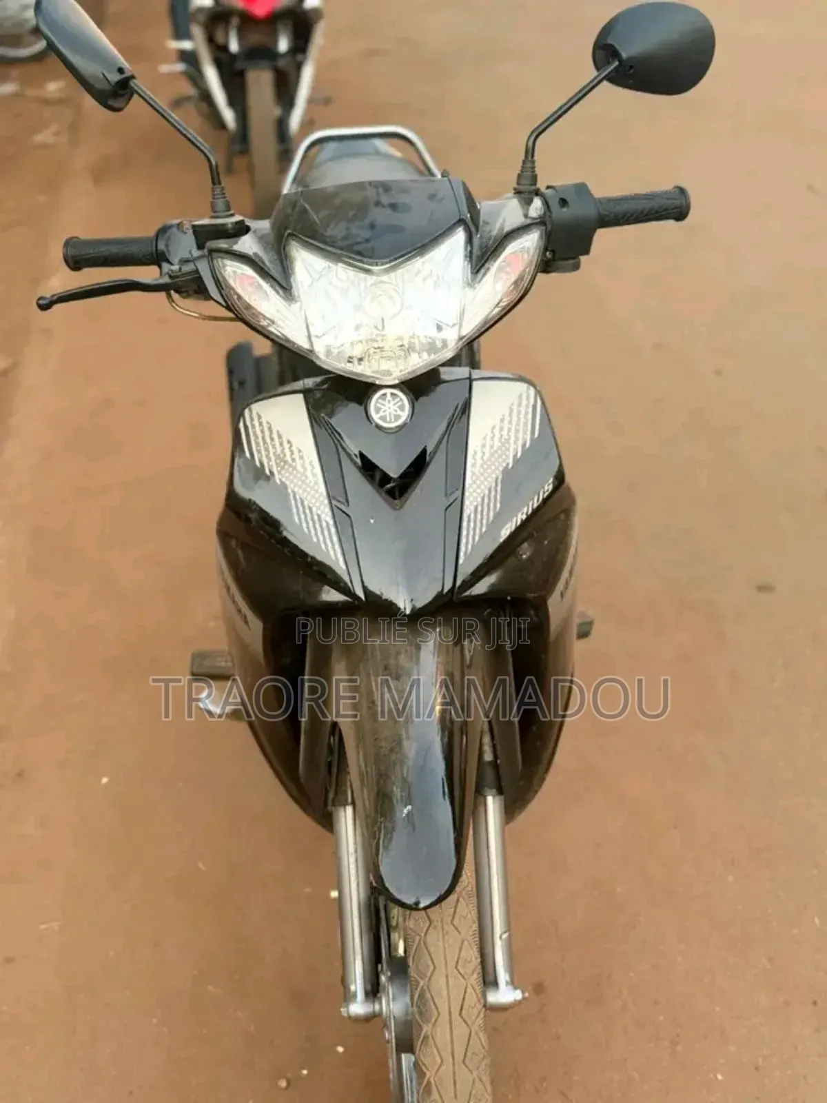 Nouveau Yamaha Majesty 2022 Noir