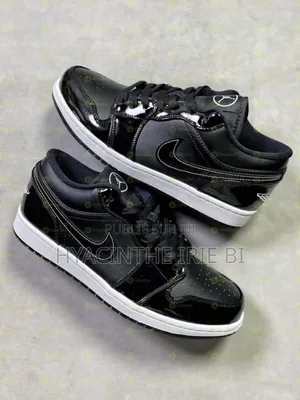Jordan1 Et Sb Authentique Original Qualité Irréprochable