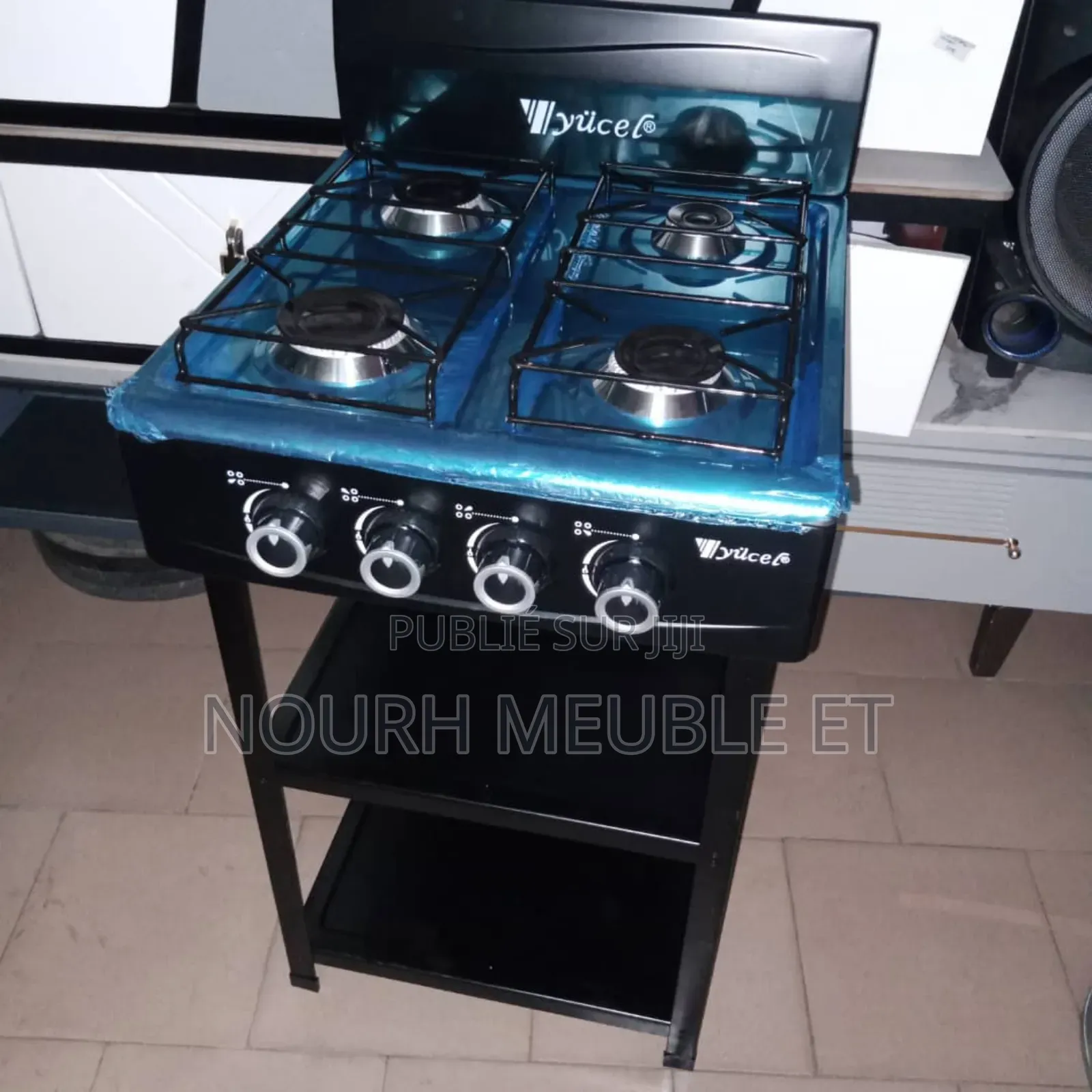Cuisinière 4 Feux Avec Étagère