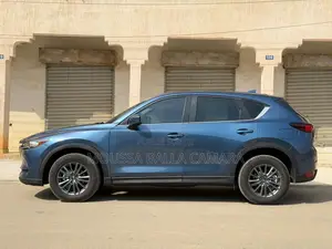 Mazda AZ 2022 Bleu
