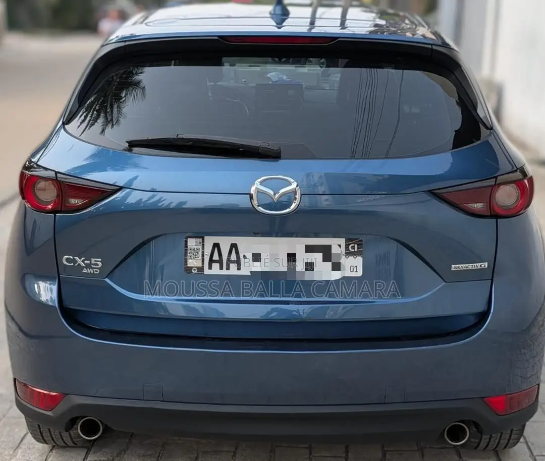 Mazda AZ 2022 Bleu