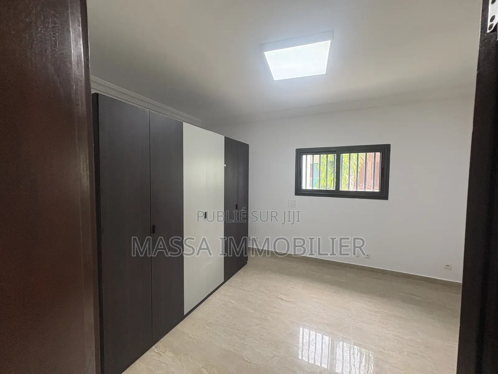 4chbre Appartement dans Massa Immobilier, Cocody à Louer