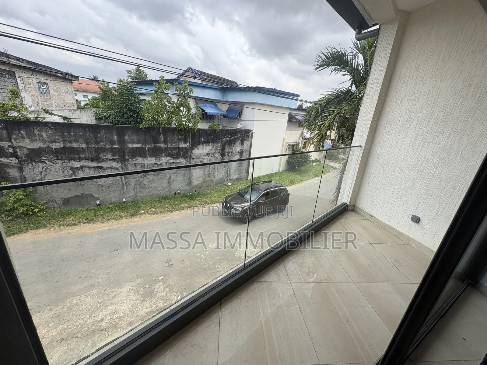 4chbre Appartement dans Massa Immobilier, Cocody à Louer