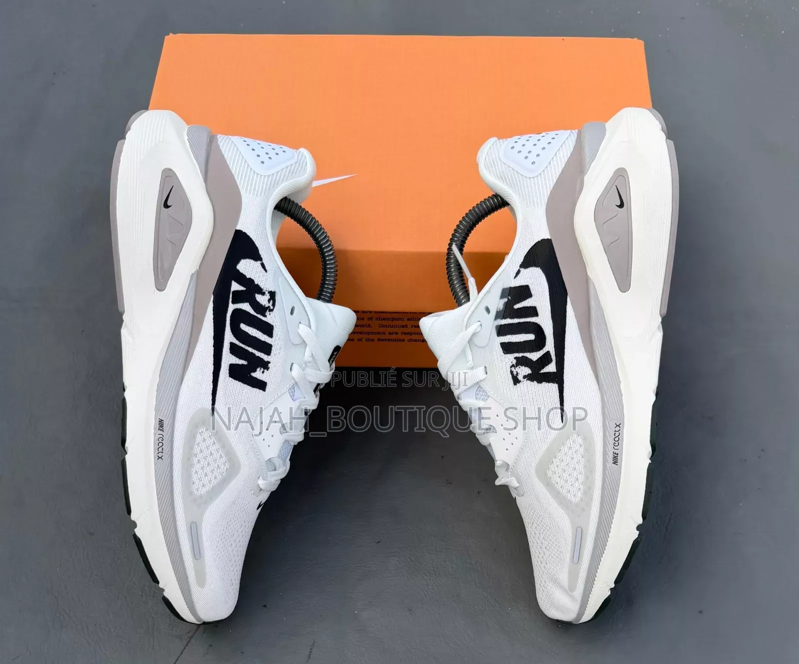 Nike Structure 26 "Run Pack