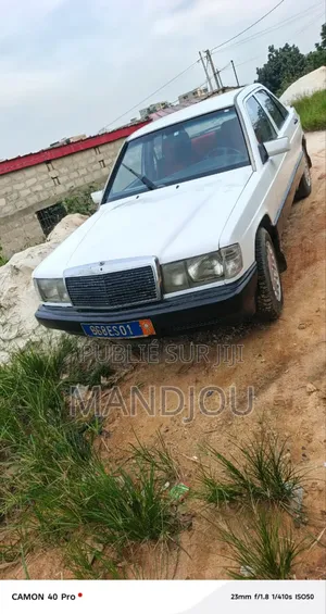 Mercedes-Benz 190 2000 Blanc