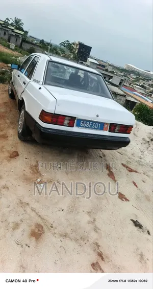 Mercedes-Benz 190 2000 Blanc