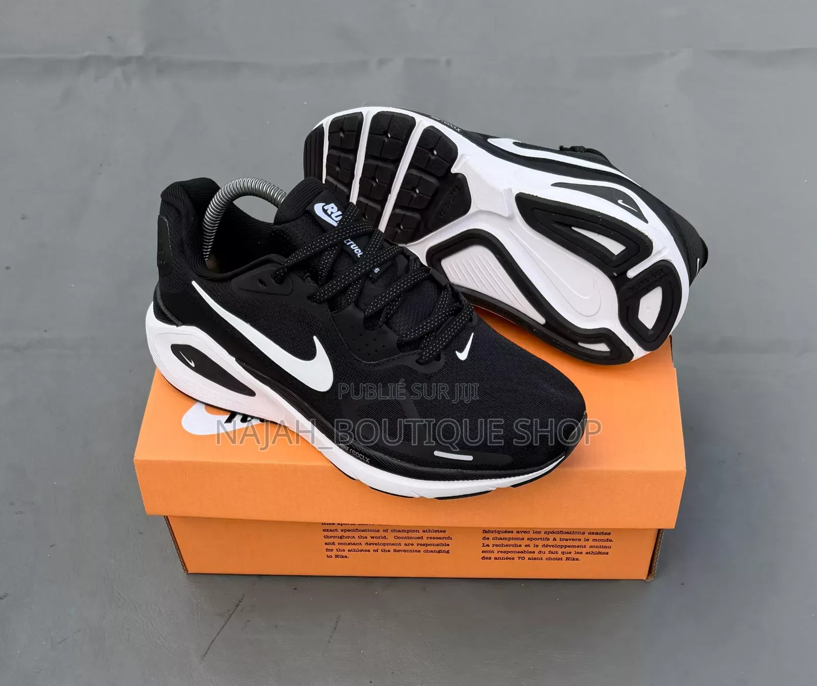 Nike Structure 26 "Run Pack