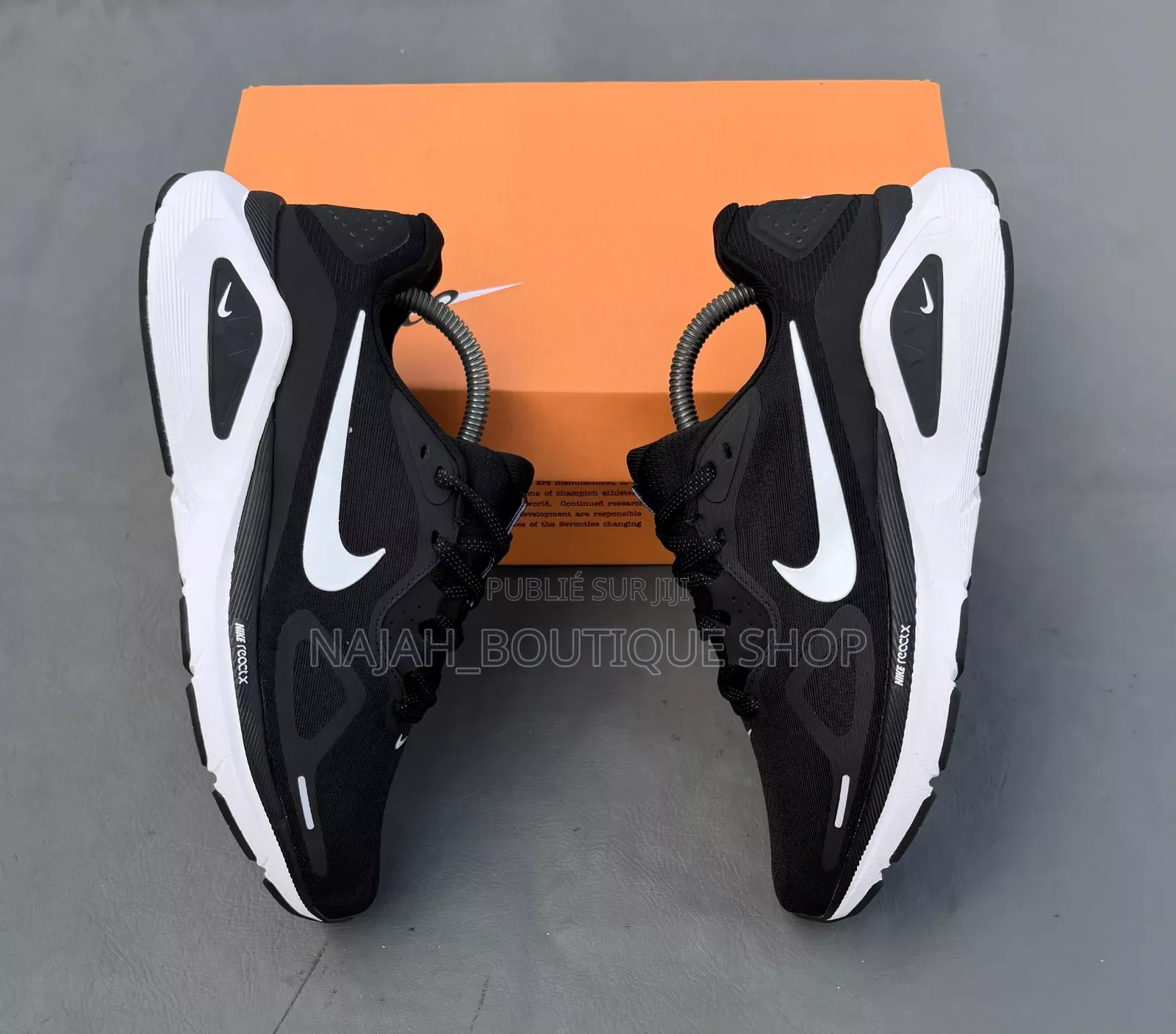 Nike Structure 26 "Run Pack