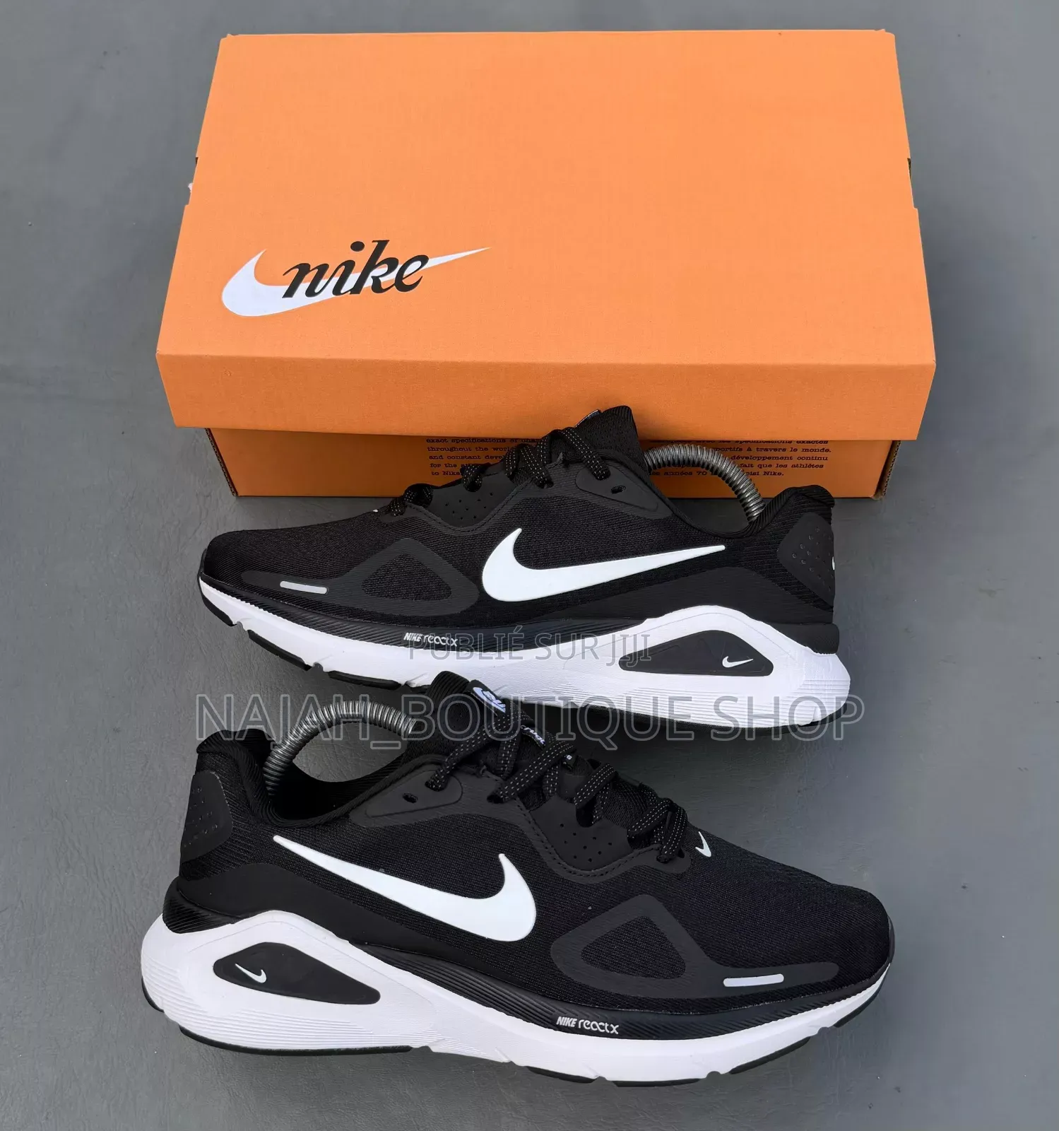 Nike Structure 26 "Run Pack