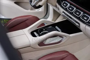 Nouveau Mercedes-Benz GLS-Class 2025 Blanc