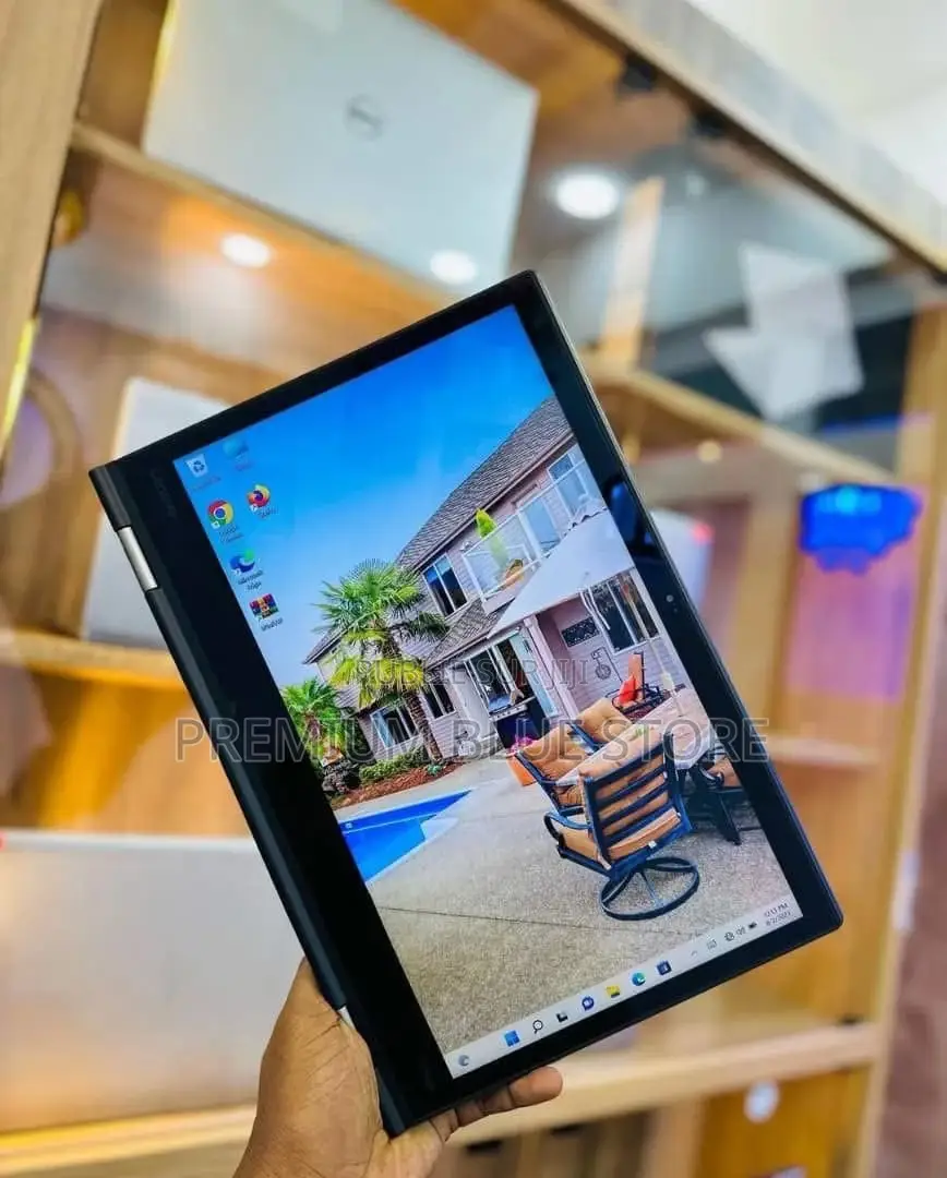 Nouveau Lenovo Yoga 260 16GB Intel Core i5 SSD 512GB