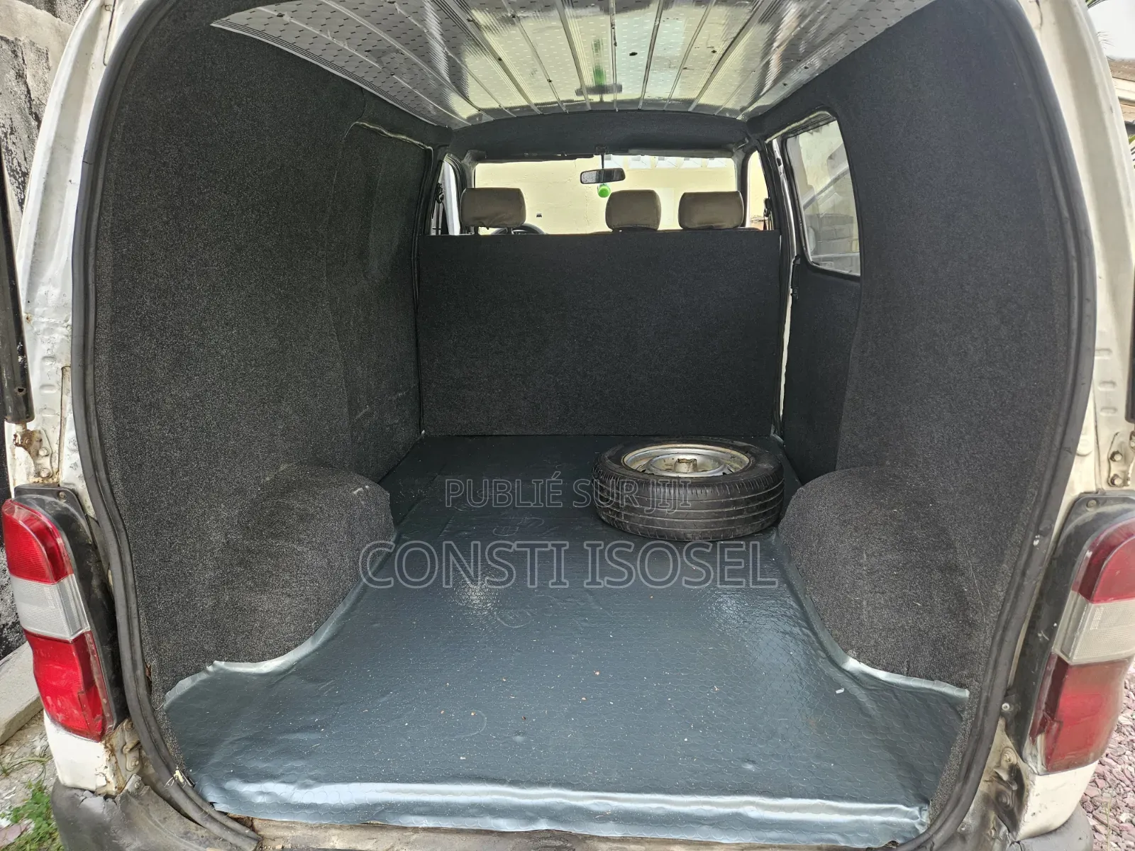 Toyota HiAce 1998 Blanc