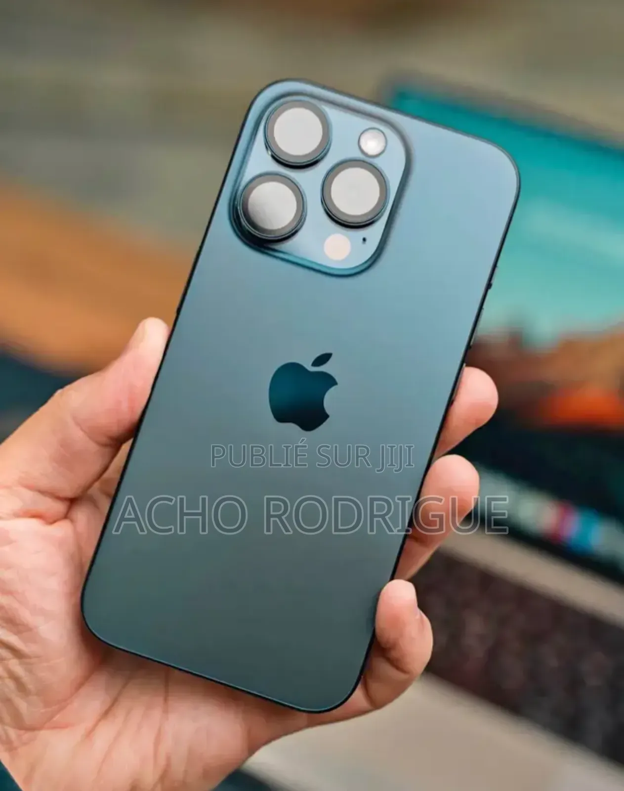 Nouveau Apple iPhone 15 Pro 256 GB Noir