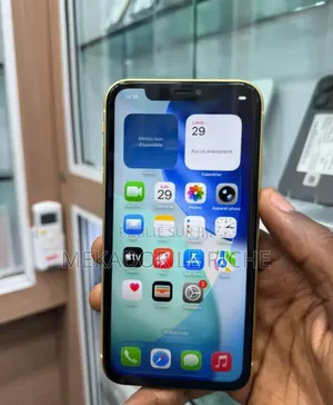 Nouveau Apple iPhone 11 128 GB Jaune