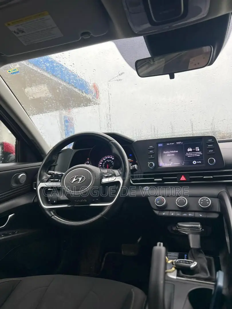 Hyundai Elantra 2021 Rouge