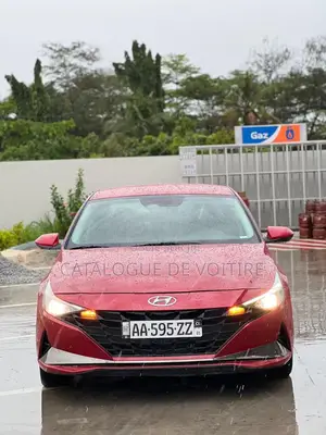Hyundai Elantra 2021 Rouge