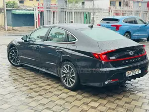 Hyundai Sonata Limited 2022 Noir