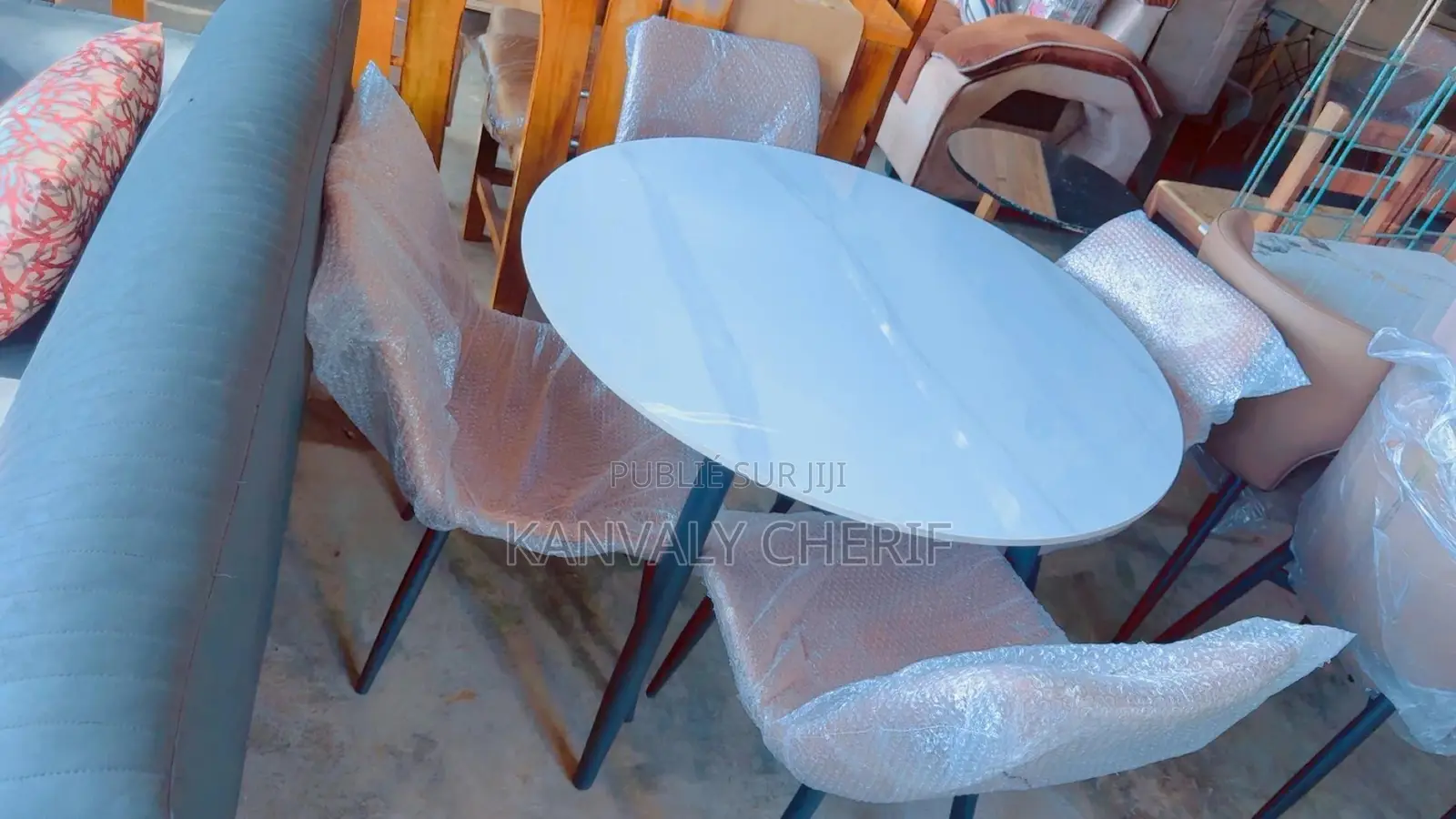 Table À Manger