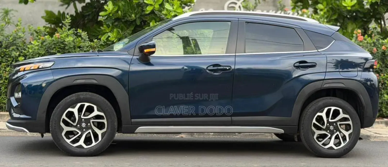Suzuki Fronx 2025 Bleu