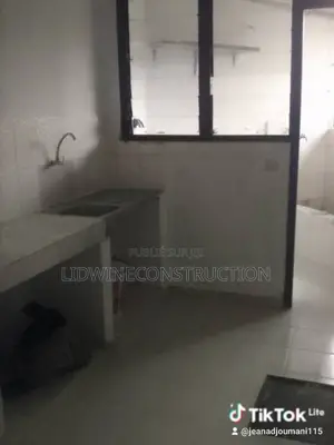 3chbre Appartement dans Deux Plateaux à Vendre