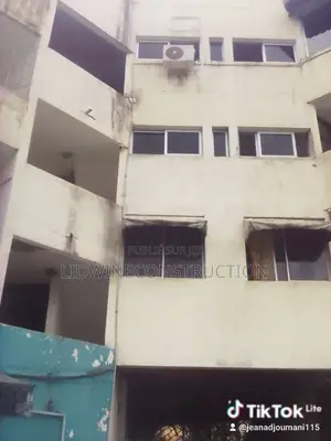 3chbre Appartement dans Deux Plateaux à Vendre