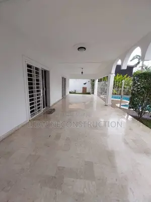 6chbre Duplex dans Deux Plateaux à Vendre