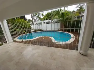 6chbre Duplex dans Deux Plateaux à Vendre