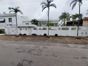 6chbre Duplex dans Deux Plateaux à Vendre