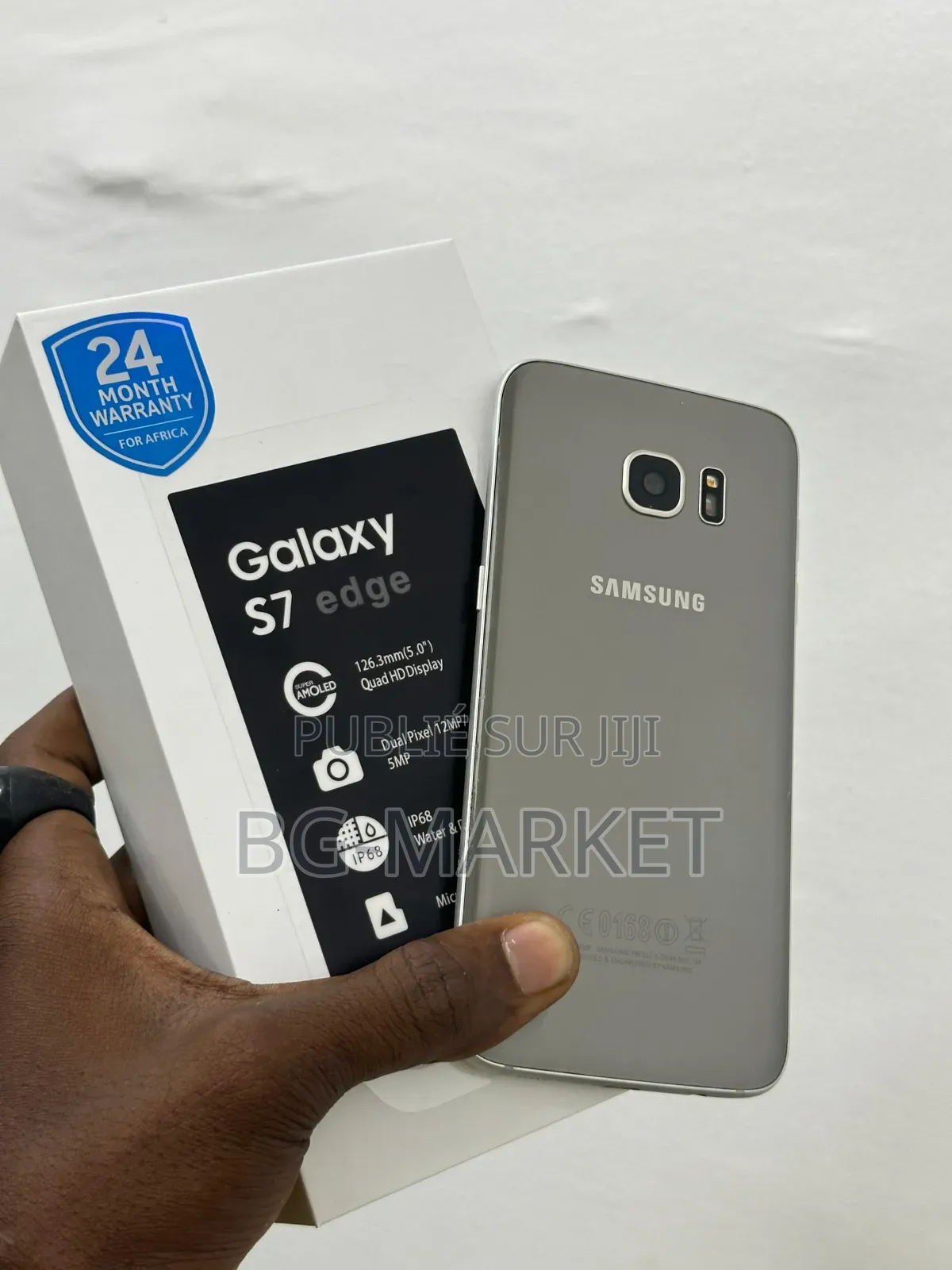Nouveau Samsung Galaxy S7 edge 64 GB Doré