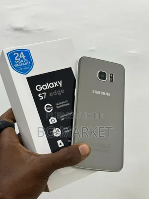 Nouveau Samsung Galaxy S7 edge 64 GB Doré