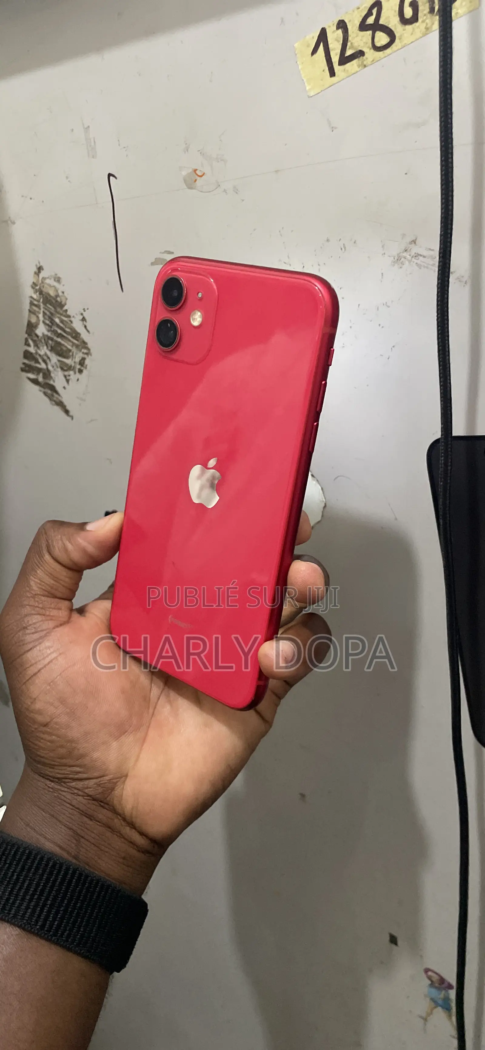 Apple iPhone 11 64 GB Rouge