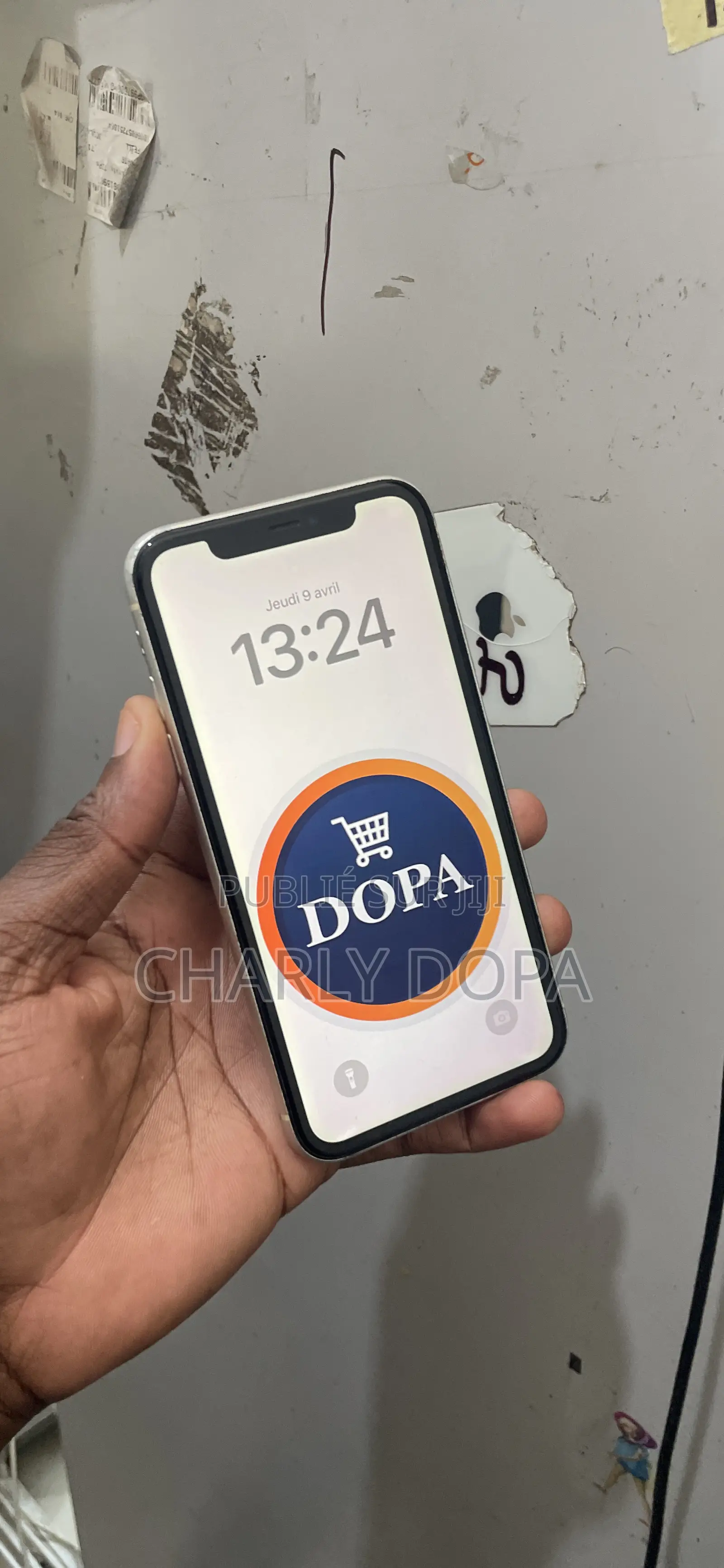Apple iPhone 11 64 GB Blanc