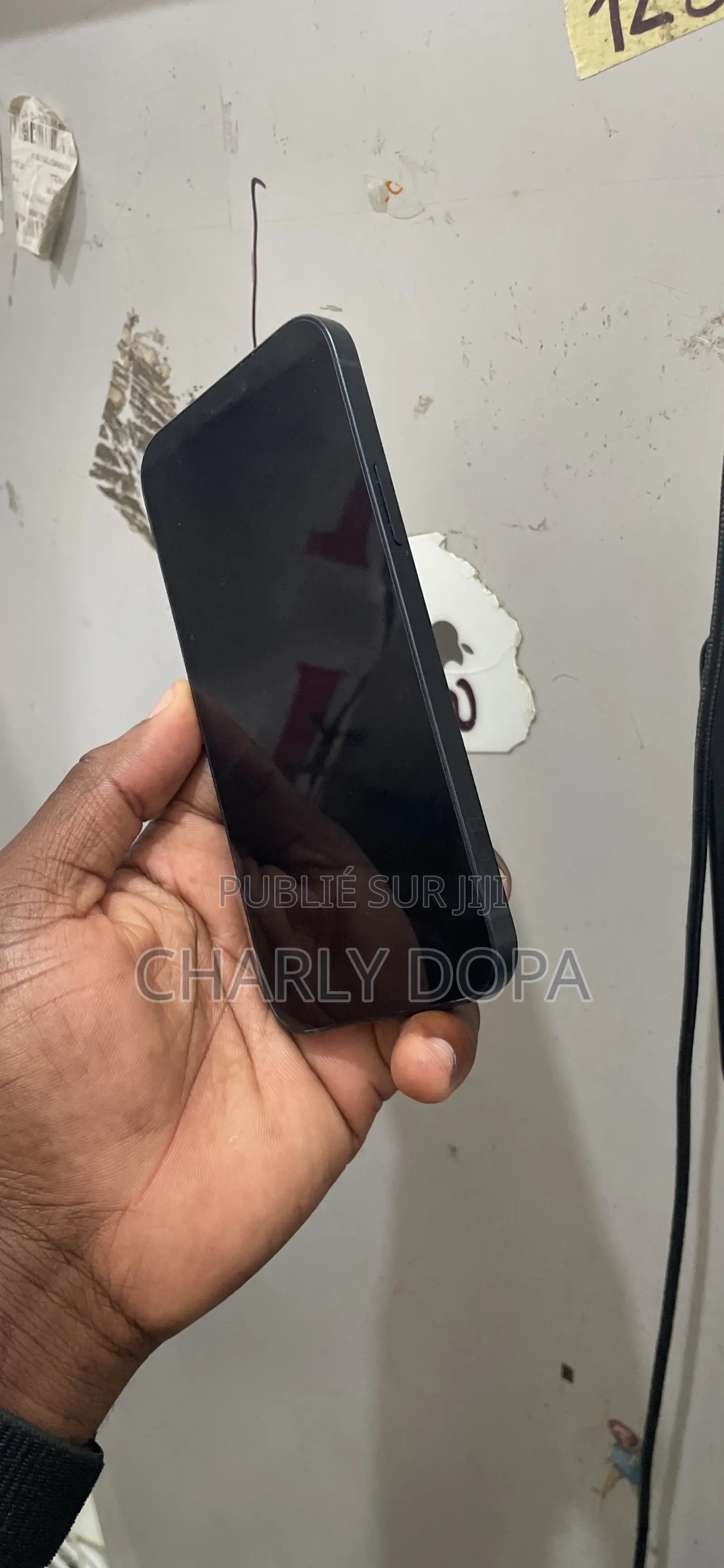 Apple iPhone 12 128 GB Bleu