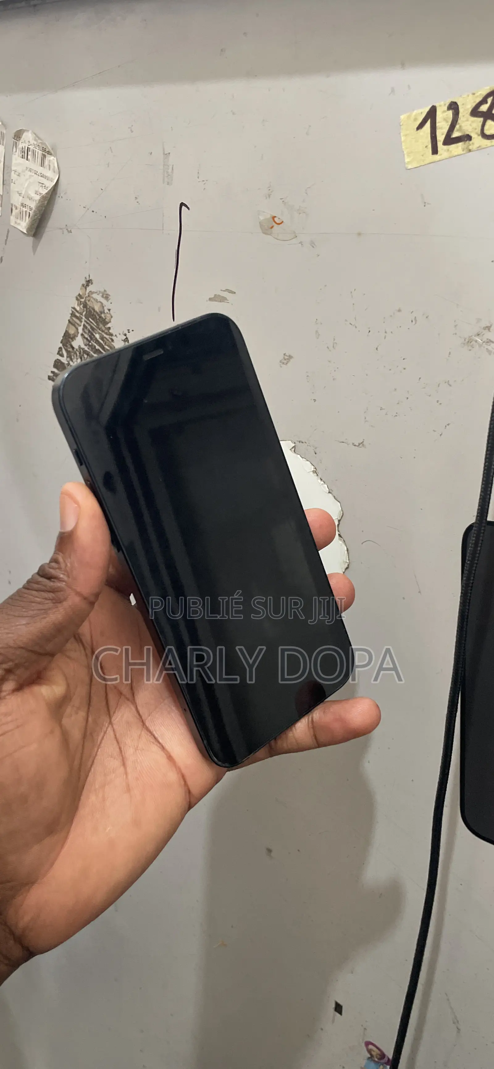 Apple iPhone 12 128 GB Bleu