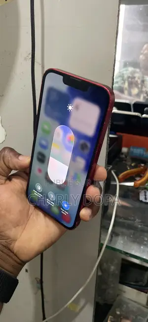 Apple iPhone 13 128 GB Bleu